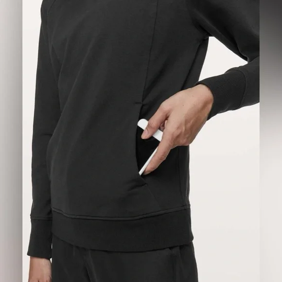 Lululemon Scuba Crew Size 12 Black EUC - Picture 3 of 11